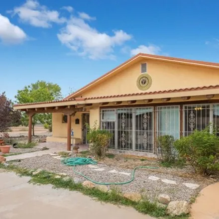 Image 5 - 31 Rundles Lane, Los Chaves, Valencia County, NM 87002, USA - House for sale