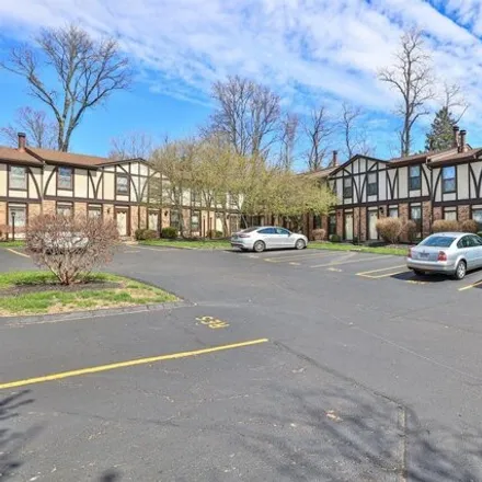 Buy this 3 bed townhouse on 1740 Ebenezer Road in Green Township, OH 45233
