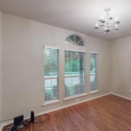 Image 3 - 7048 Summit Parc Dr, Dallas, Texas, 75249 - House for rent