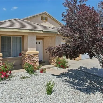 Image 3 - 12684 Dulce Street, Victorville, CA 92392, USA - House for sale