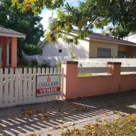 Buy this 2 bed house on Calle 95 504 in Partido de La Costa, 7108 Mar del Tuyú