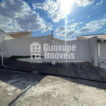 Image 2 - Rua da Aparecida, Guaxupé - MG, 37800, Brazil - House for sale