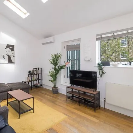 Image 6 - London, N1 0LD, United Kingdom - Townhouse for rent
