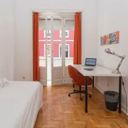 Rent this 12 bed room on Rua de São Félix