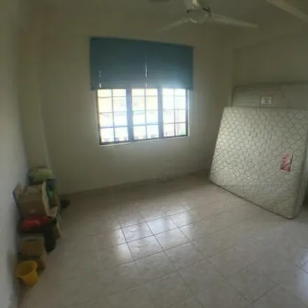 Rent this 4 bed apartment on Jalan SL 3/3 in Bandar Sungai Long, 43000 Kajang Municipal Council