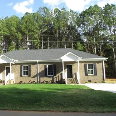 Rent this 2 bed house on 121 Cunningham Road in Woodruff, SC 29388
