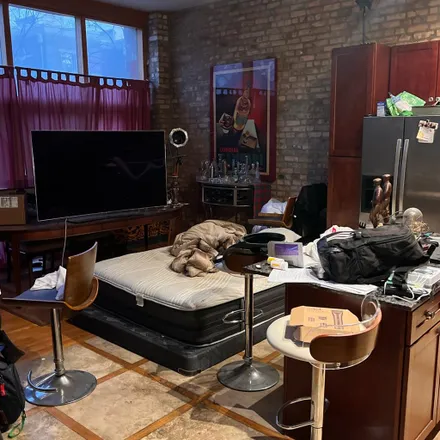 Image 3 - 763-765 East 41st Street, Chicago, IL 60653, USA - Room for rent