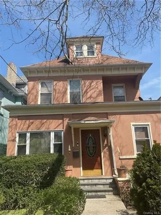 Buy this 6 bed house on 625 South 5th Avenue in Parkside, City of Mount Vernon