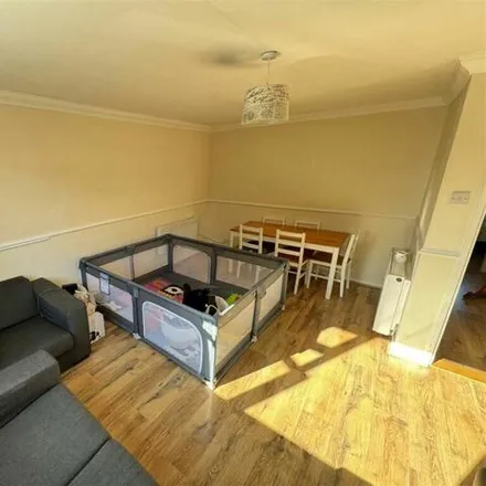 Buy this 2 bed apartment on Haig Court in Chelmsford, CM2 0BJ