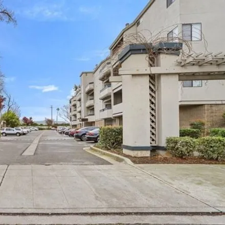 Rent this 1 bed apartment on 25930;25938 Kay Avenue in Hayward, CA 94545