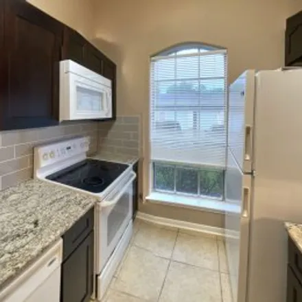 Image 1 - #r4,2710 Grants Lake Boulevard, Sugar Land - Apartment for rent