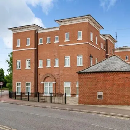 Image 5 - Cromwell Mews, Fairford Leys, HP19 7HB, United Kingdom - Apartment for sale