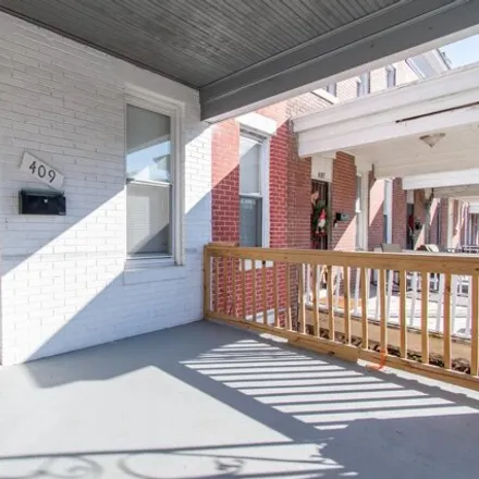 Image 3 - 409 N Edgewood St, Baltimore, Maryland, 21229 - House for sale