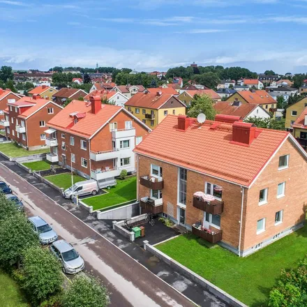Rent this 1 bed apartment on Gyllenheimsgatan in 462 35 Vänersborg, Sweden
