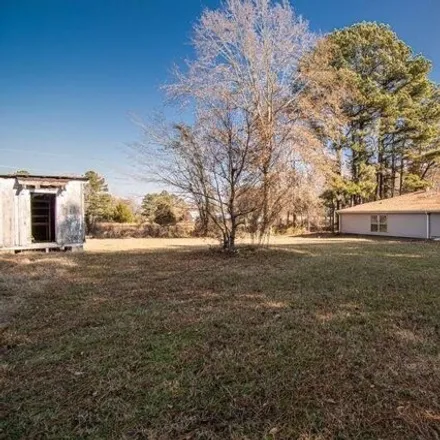 Buy this 3 bed house on 2442 Old Wire Road in Camden, AR 71701