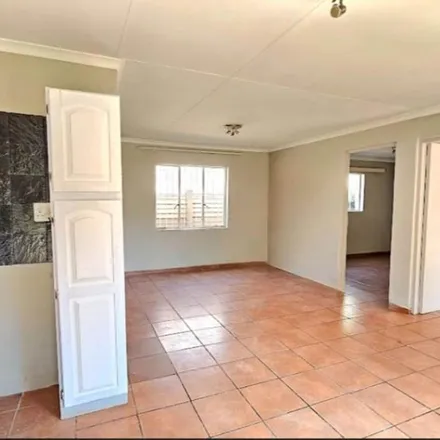 Rent this 3 bed apartment on Buxton Avenue in Ekurhuleni Ward 74, Brakpan