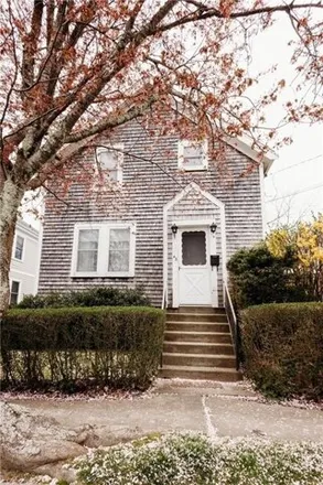 Buy this 3 bed house on 98 Princeton Street in Newport, RI 02840