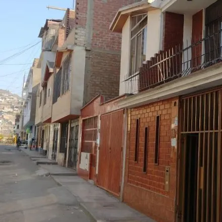 Buy this 5 bed house on Jirón Roque Saenz Peña in San Juan de Lurigancho, Lima Metropolitan Area 15423