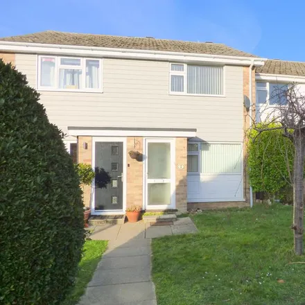 Rent this 2 bed townhouse on White Knights in Barton on Sea, BH25 7HA