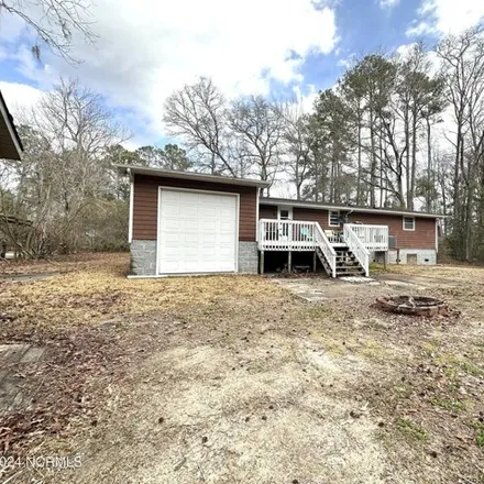 Image 2 - 1511 Brices Creek Rd, New Bern, North Carolina, 28562 - House for sale