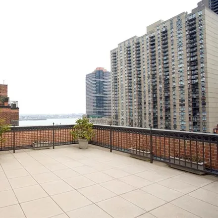 Image 7 - 305 EAST 40TH STREET 10Y in New York - Apartment for sale