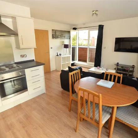 Image 3 - Robert Harrison Avenue, Manchester, M20 1LW, United Kingdom - Apartment for rent