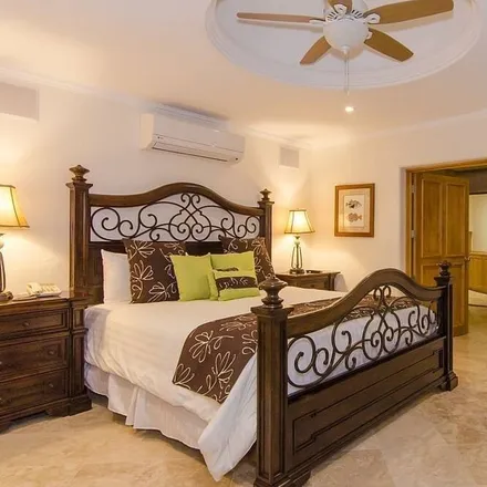 Rent this 5 bed house on El Tezal in 23453 El Tezal, BCS