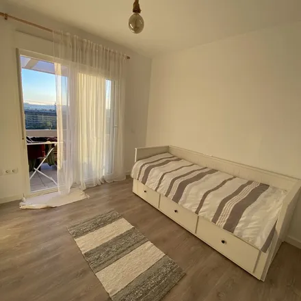 Rent this 4 bed apartment on Farmacia Aloha in Calle del Califa, 29660 Marbella