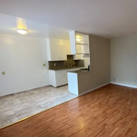 Rent this 1 bed apartment on 411 Fairmount Ave Apt 203 in Oakland, California