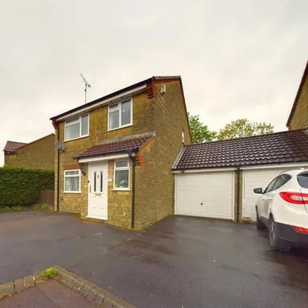 Buy this 3 bed house on 6 Whaddon Way in Gloucester, GL4 0QD