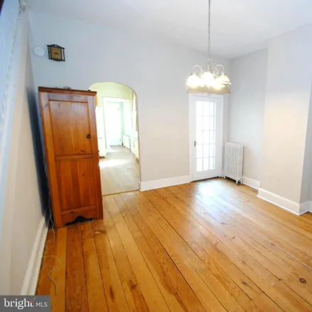 Image 6 - 437 Locust Avenue, Farnerville, Burlington City, NJ 08016, USA - Townhouse for sale