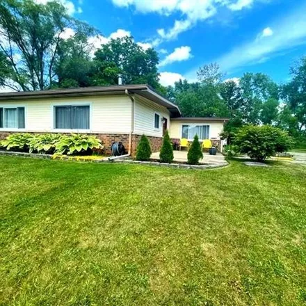 Buy this 3 bed house on 1847 South Hughes Road in Genoa Township, MI 48114