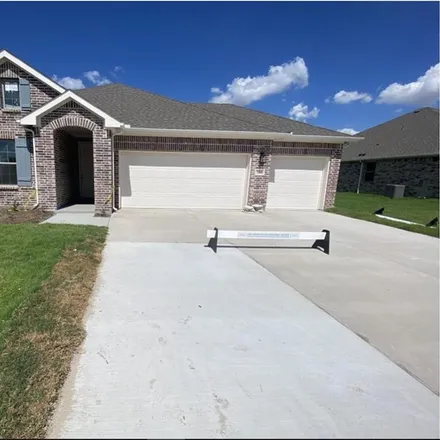 Buy this 4 bed house on 1498 Fort Worth Highway in Weatherford, TX 76086