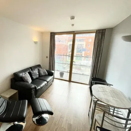 Image 3 - Leeds Postal Service, Whitehall Road, Leeds, LS1 4JY, United Kingdom - Apartment for rent