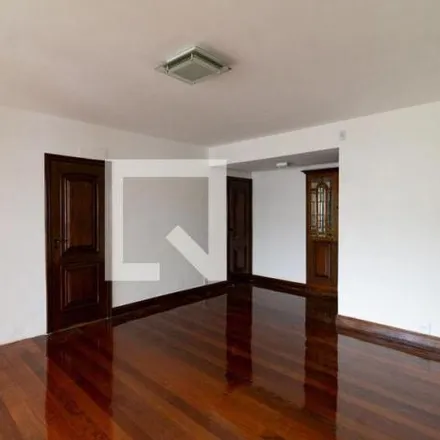 Rent this 3 bed apartment on Avenida Vieira Souto 136 in Ipanema, Rio de Janeiro - RJ