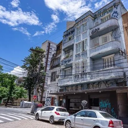 Rent this 2 bed apartment on Mr. Chau in Rua Coronel Genuíno 171, Historic District