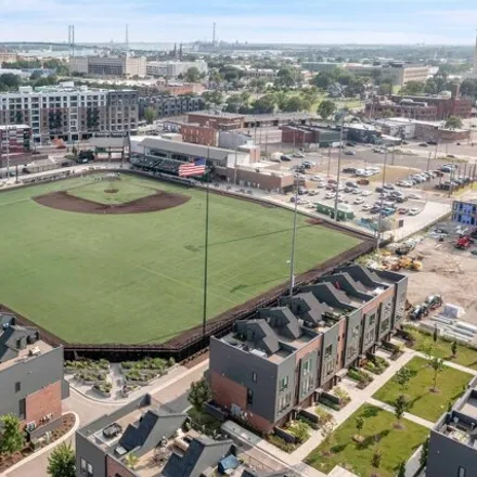 Image 2 - The Corner Ballpark, 1680 Michigan Avenue, Detroit, MI 48216, USA - Townhouse for sale