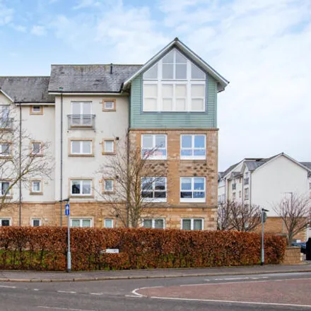 Buy this 1 bed apartment on Chandlers Court in Stirling, FK8 1NR