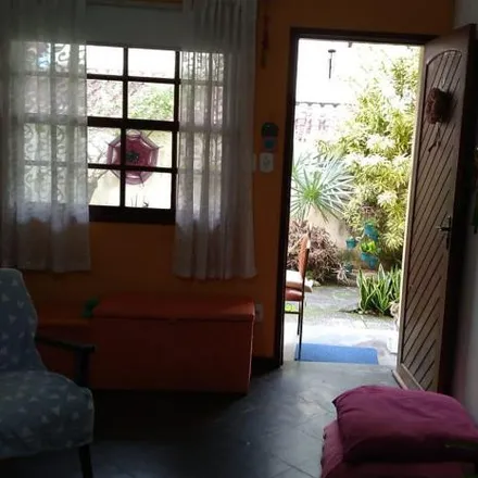Buy this 3 bed house on Rua Doutor Nilo Peçanha in Caramujo, Niterói - RJ