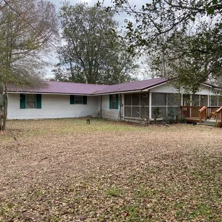 Buy this 3 bed house on Loop Drive in Anacoco, Vernon Parish
