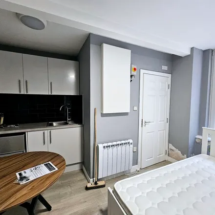 Rent this 1 bed apartment on 20 South Street in London, EN3 4JZ