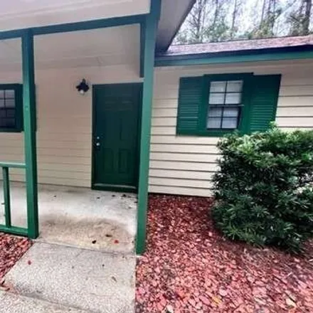 Rent this 1 bed apartment on 200 N West St Apt I in Kingsland, Georgia