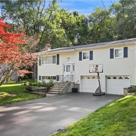 Image 2 - 1826 Highbrook St, Yorktown Heights, New York, 10598 - House for sale