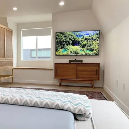 Rent this 2 bed condo on Huntington Beach