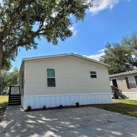 Rent this studio apartment on 7083 Greenbrier Village Road in Polk County, FL 33810