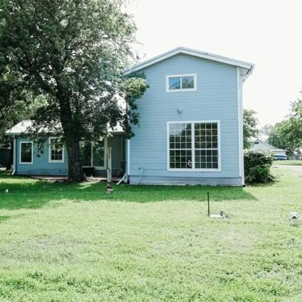 Image 2 - 262 West Cardinal Street, Ector, Fannin County, TX 75439, USA - House for sale