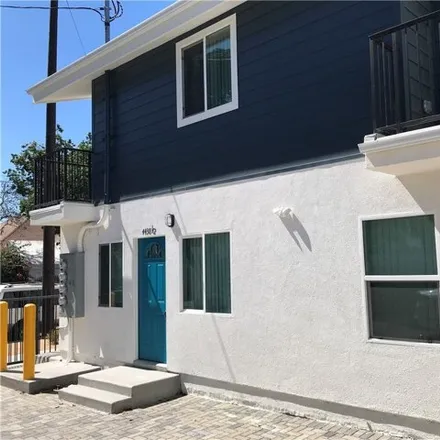 Image 1 - 1561 East 45th Street, Los Angeles, CA 90011, USA - Townhouse for sale