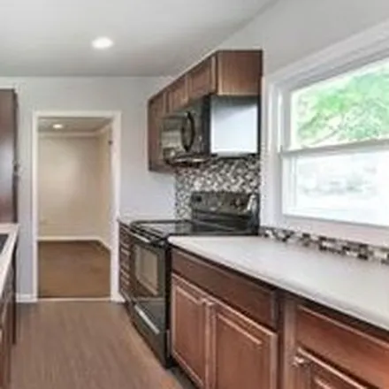Image 3 - 206 Arizona Avenue, Neville Township, PA 15225, USA - Apartment for rent