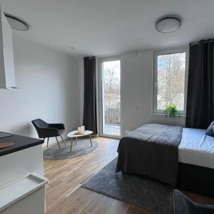 Rent this studio apartment on Crailsheimer Straße 11 in 12247 Berlin, Germany