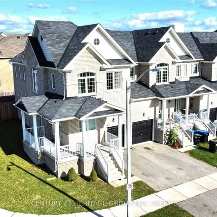 Rent this 3 bed townhouse on Daniele Crescent in Bradford West Gwillimbury, ON L3Z 2Z7